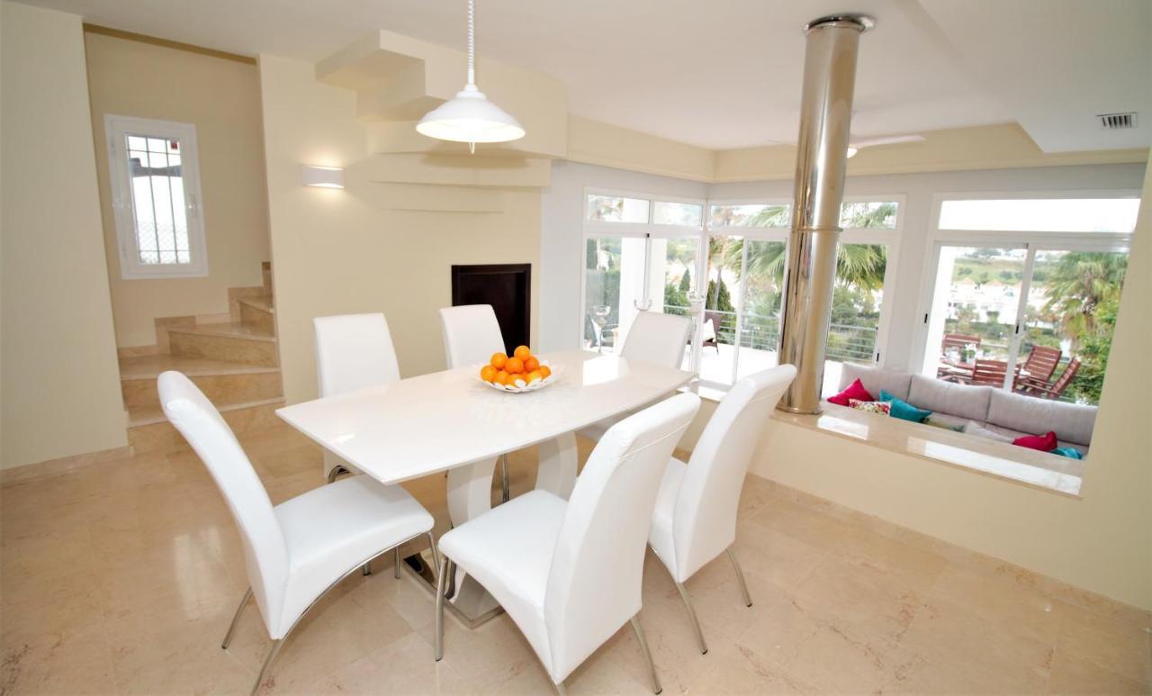 Villa Rosa Luxury Private Large Villa To Rent Manilva Εξωτερικό φωτογραφία